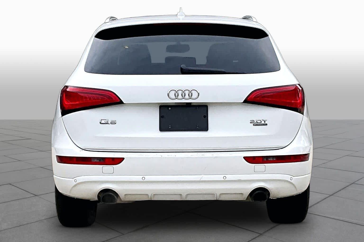 Used 2017 Audi Q5 2.0T Premium Plus w/ Technology Package AWD/4WD image 5