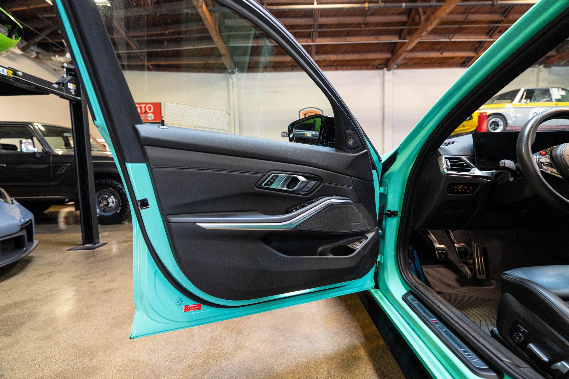 Used 2023 BMW M3 w/ Executive Package image 46