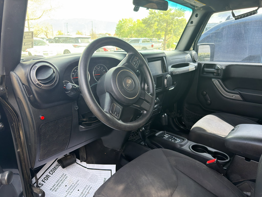 Used 2015 Jeep Wrangler Unlimited Sport image 9