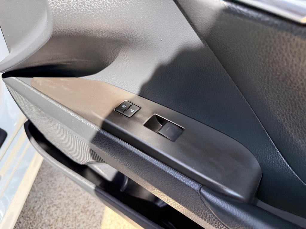 Used 2021 Toyota Camry LE FWD image 23