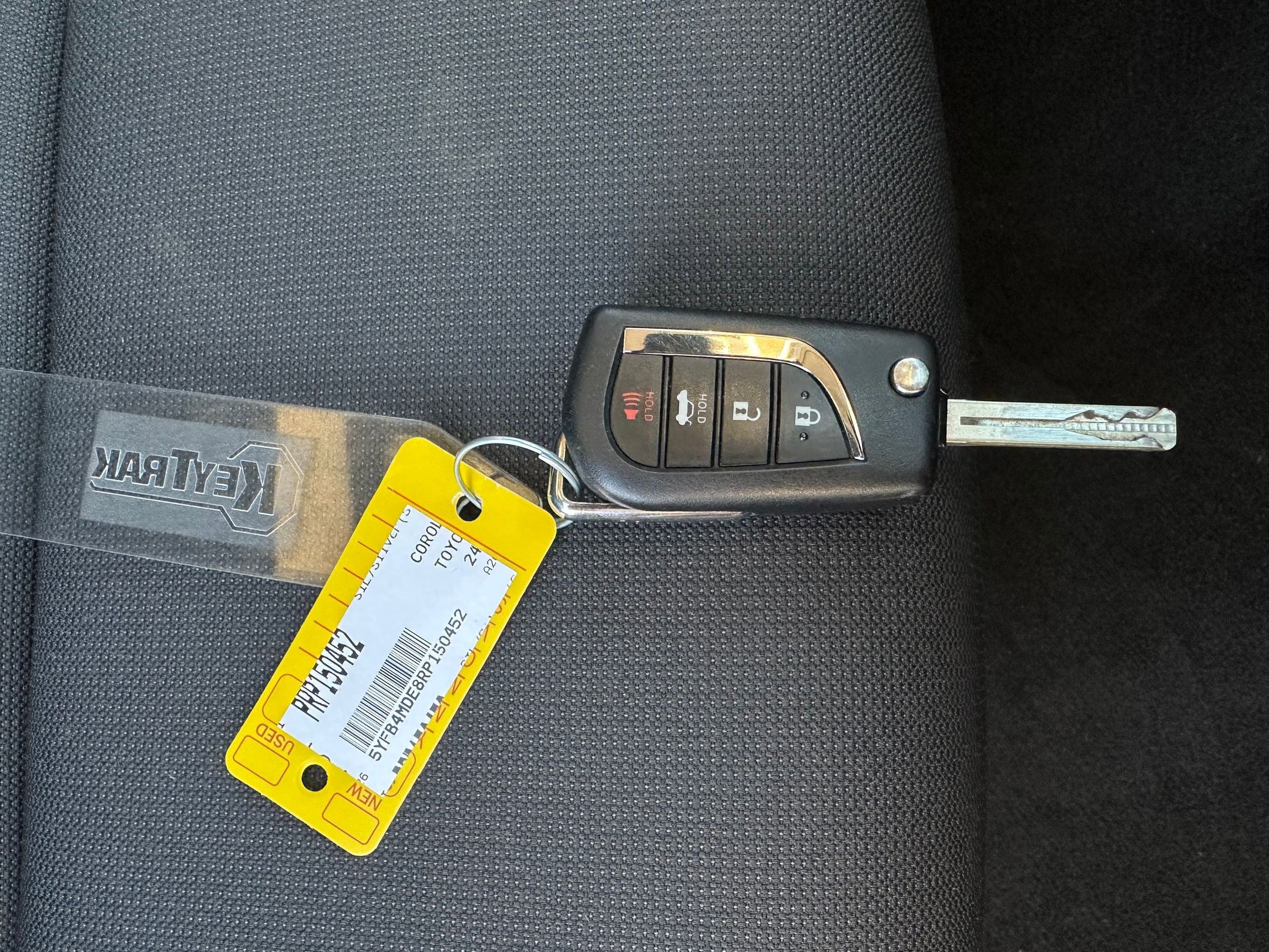 Used 2024 Toyota Corolla LE image 28