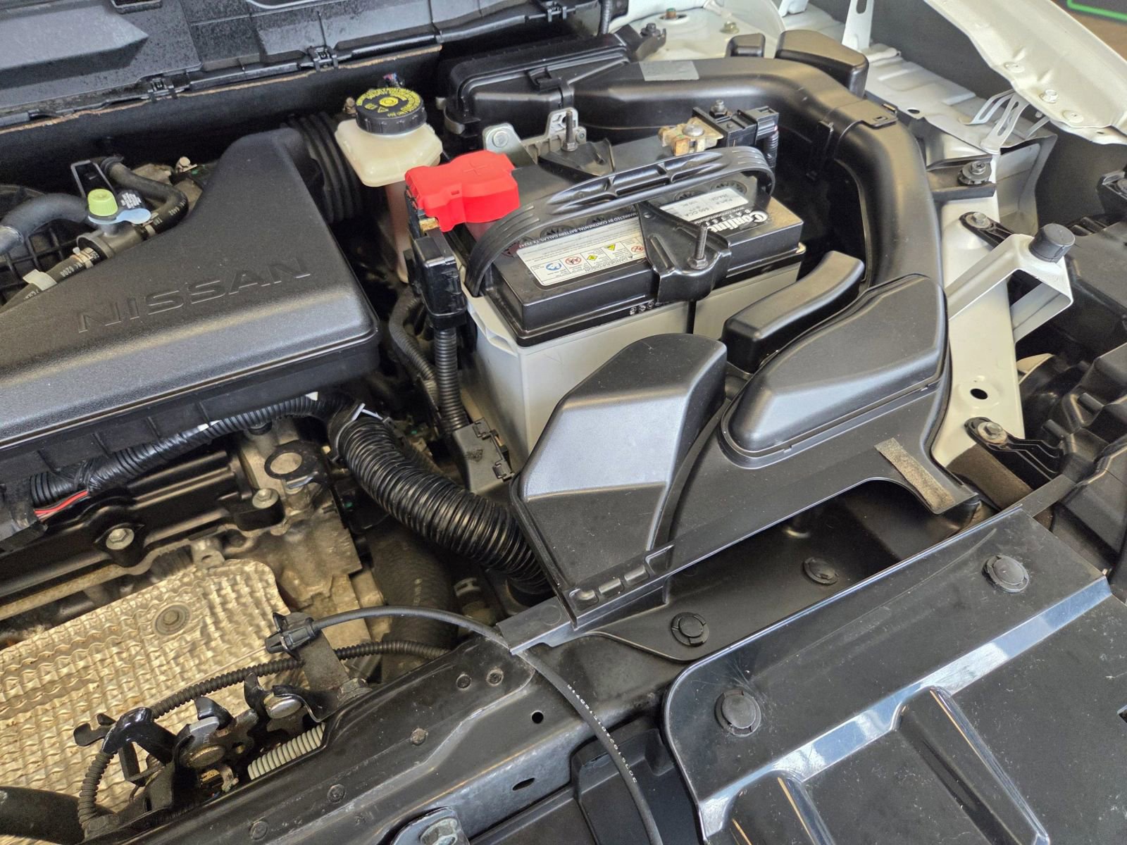 Used 2017 Nissan Rogue SV w/ SV Premium Package image 67