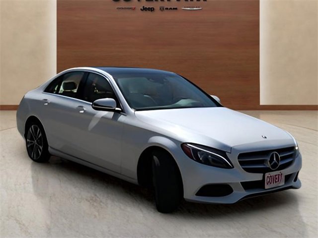 Used 2017 Mercedes-Benz C 300 4MATIC Sedan image 7