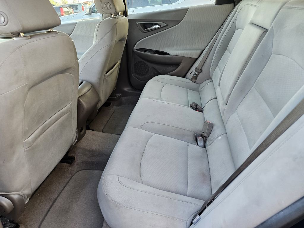 Used 2017 Chevrolet Malibu LS image 10
