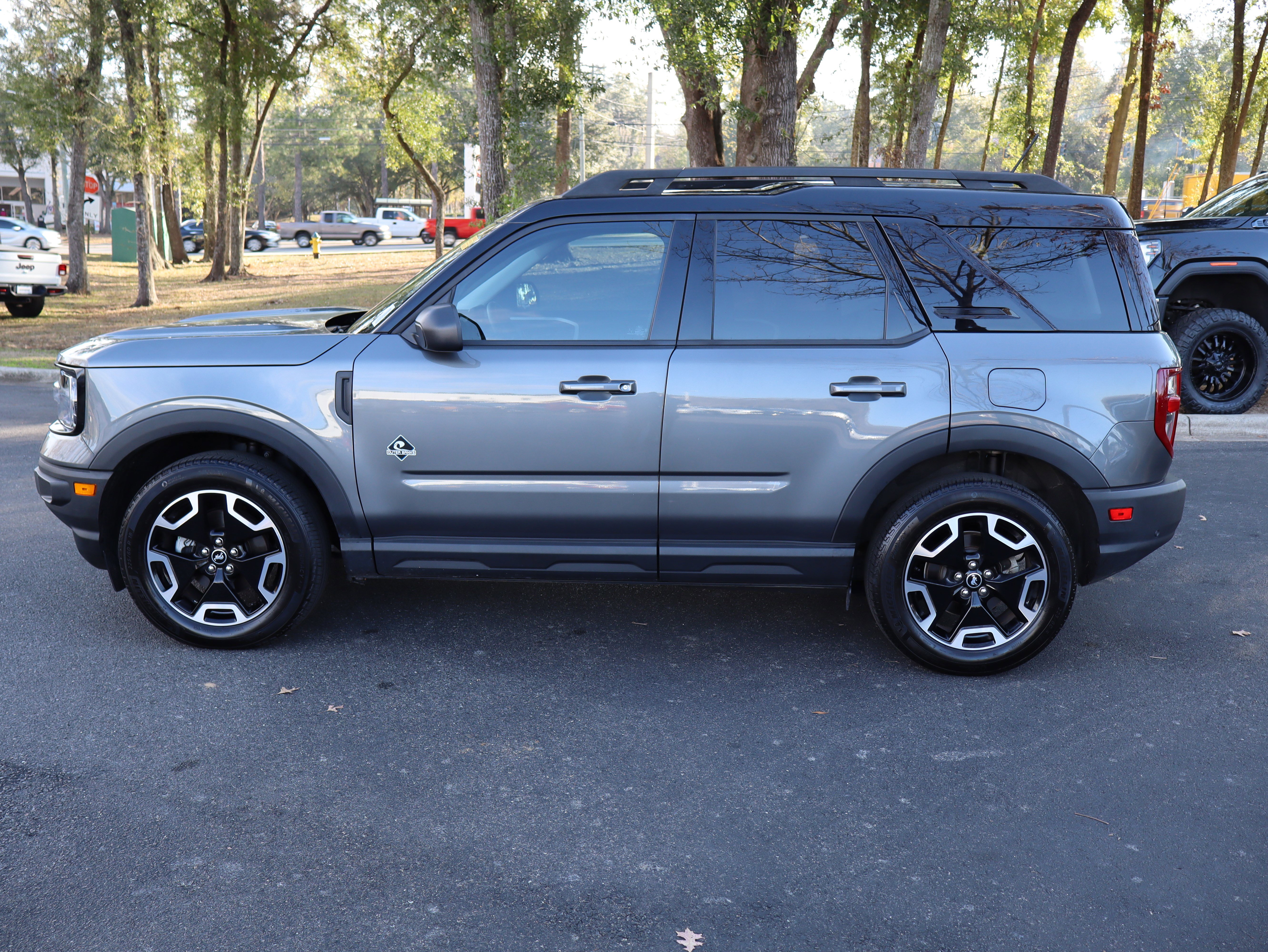 Used 2024 Ford Bronco Sport Outer Banks image 6
