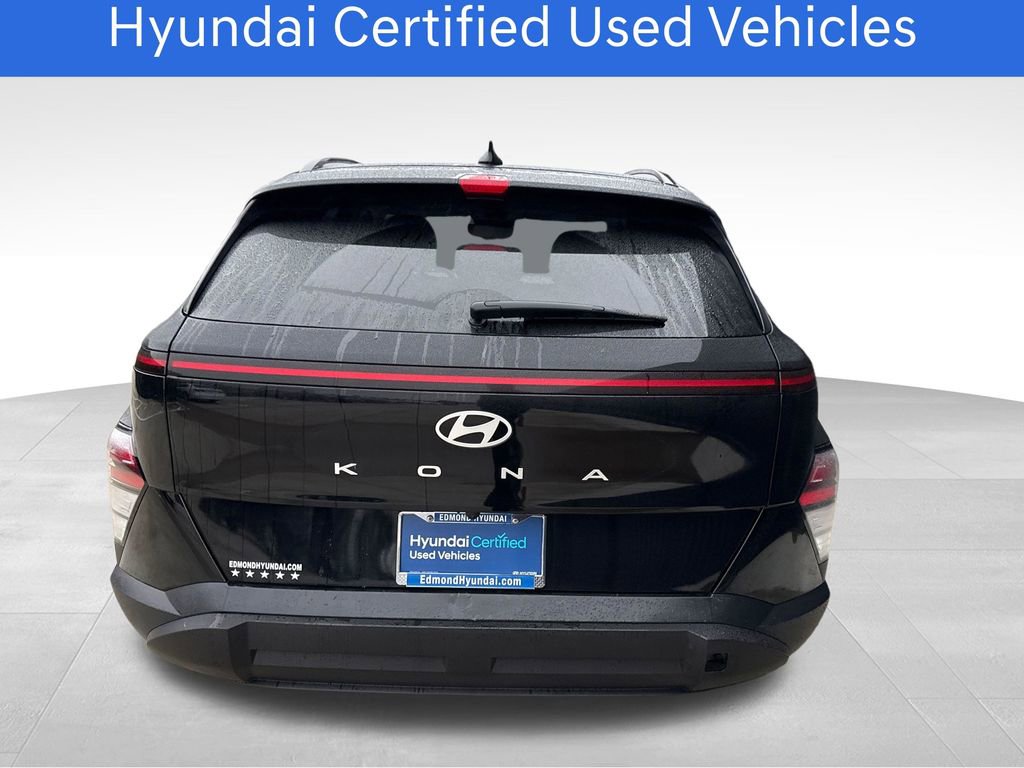 Certified 2025 Hyundai Kona SEL FWD image 12