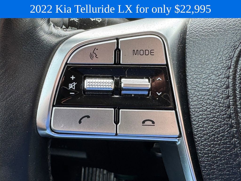 Used 2022 Kia Telluride LX FWD image 26