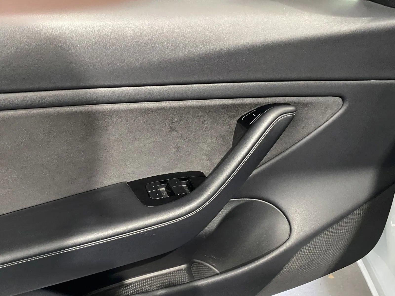 Used 2019 Tesla Model 3 Standard Range Plus image 11
