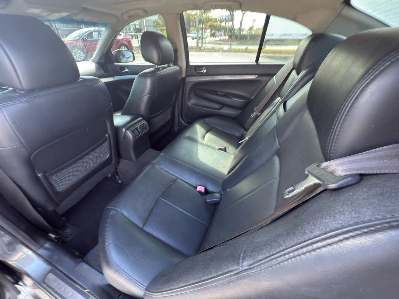 Used 2013 INFINITI G37 x w/ Premium Pkg AWD/4WD image 10