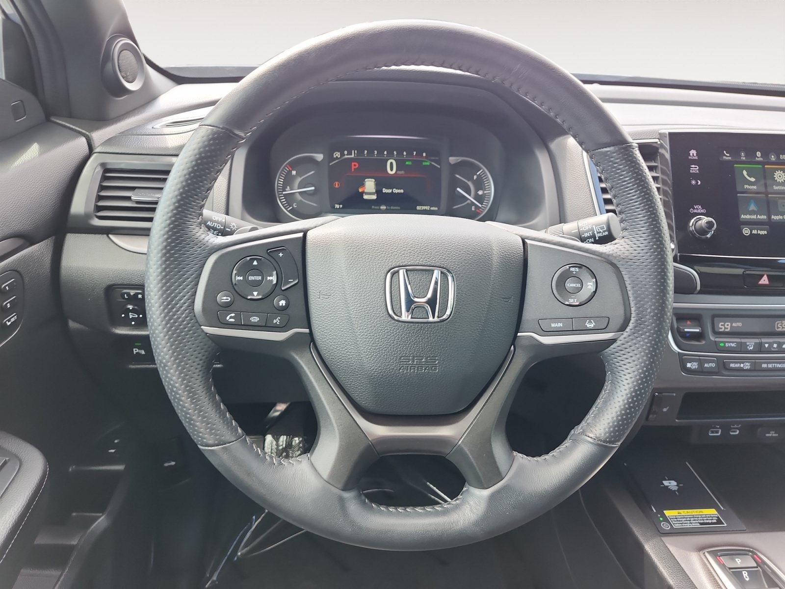 Used 2025 Honda Passport EX-L image 12