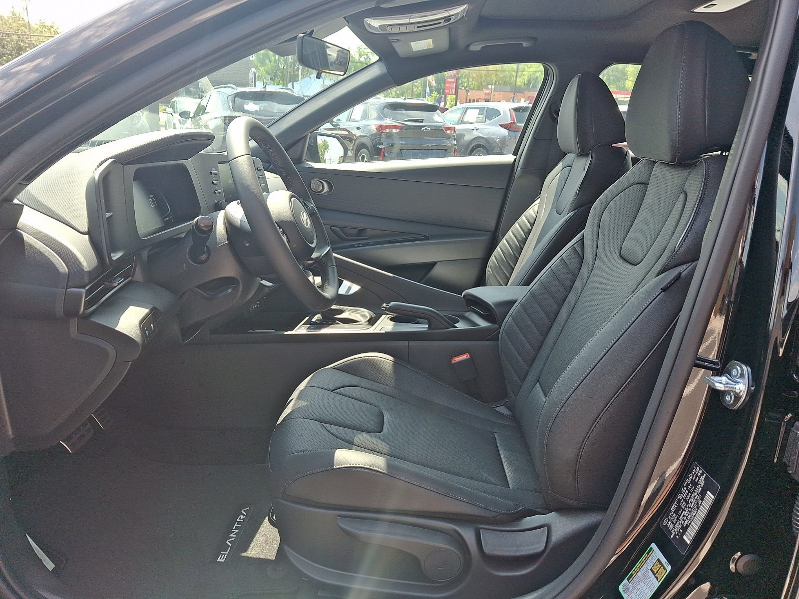 New 2026 Hyundai Elantra SEL Sport FWD image 7