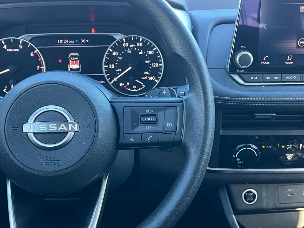 Used 2023 Nissan Rogue S image 21