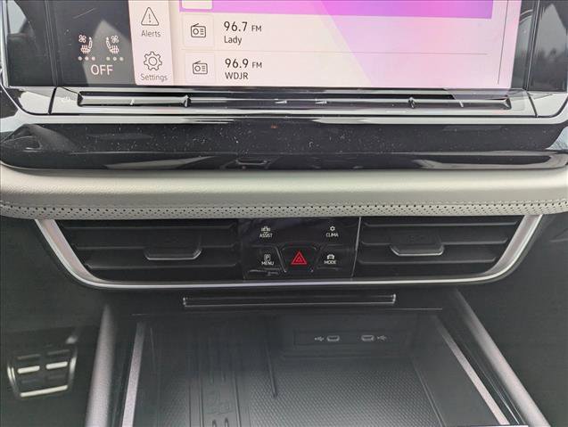 New 2026 Volkswagen Atlas Cross Sport SEL Premium R-Line image 20