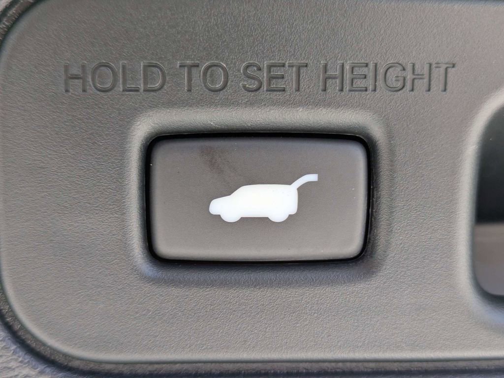 Used 2024 Acura MDX FWD w/ Technology Package image 14