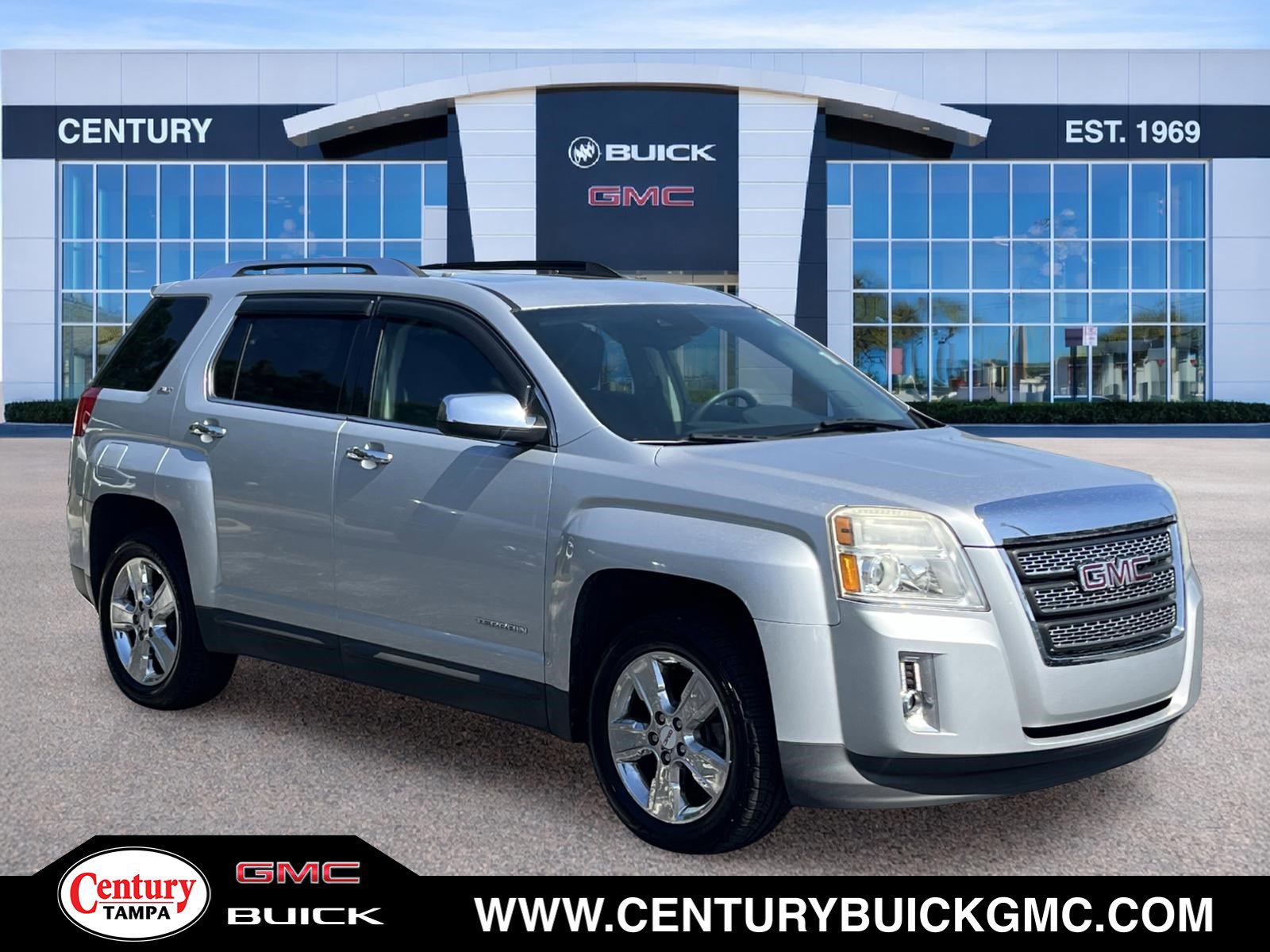 Used 2015 GMC Terrain SLT image 1