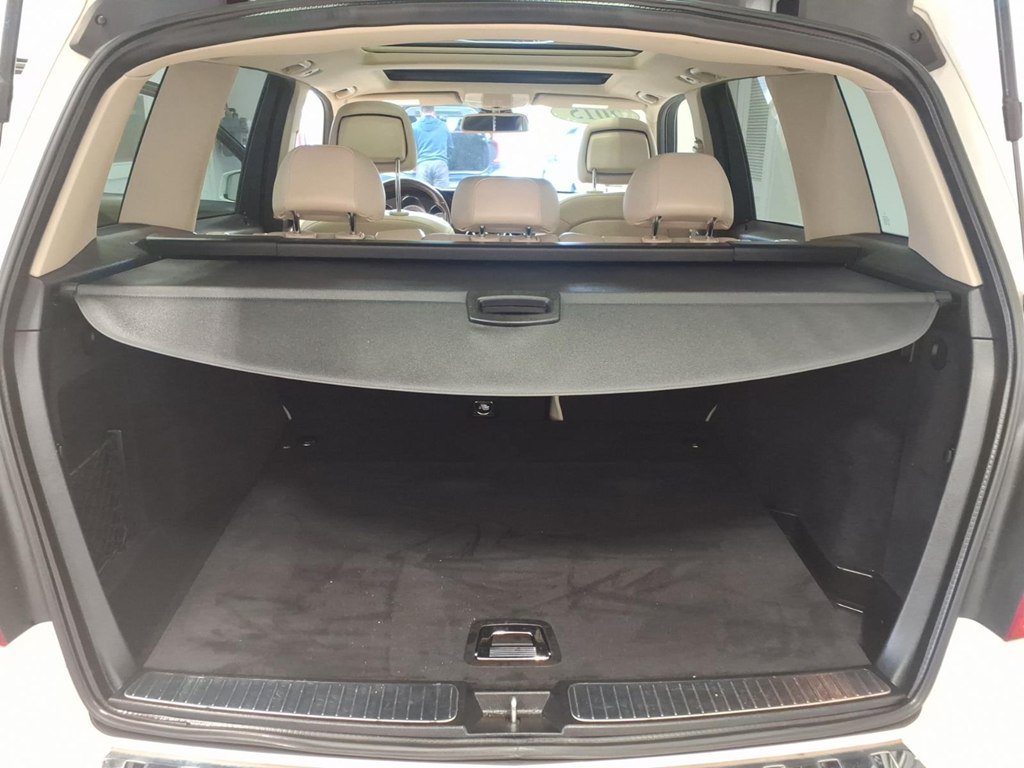 Used 2015 Mercedes-Benz GLK 350 4MATIC image 24