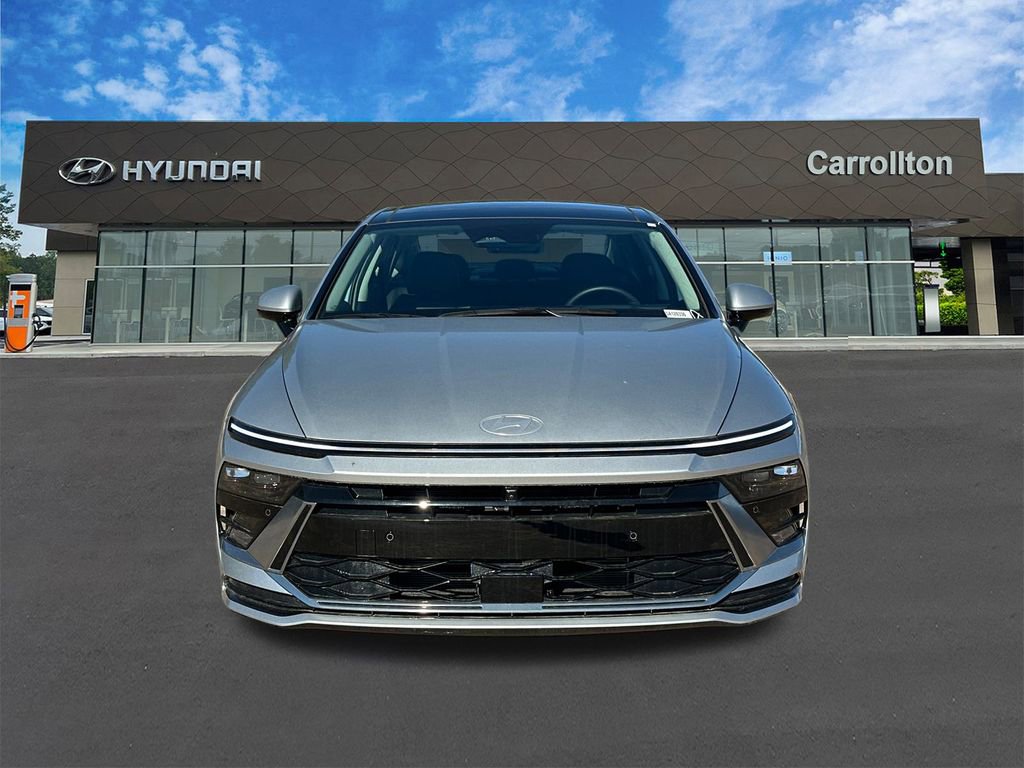 New 2025 Hyundai Sonata Limited image 2