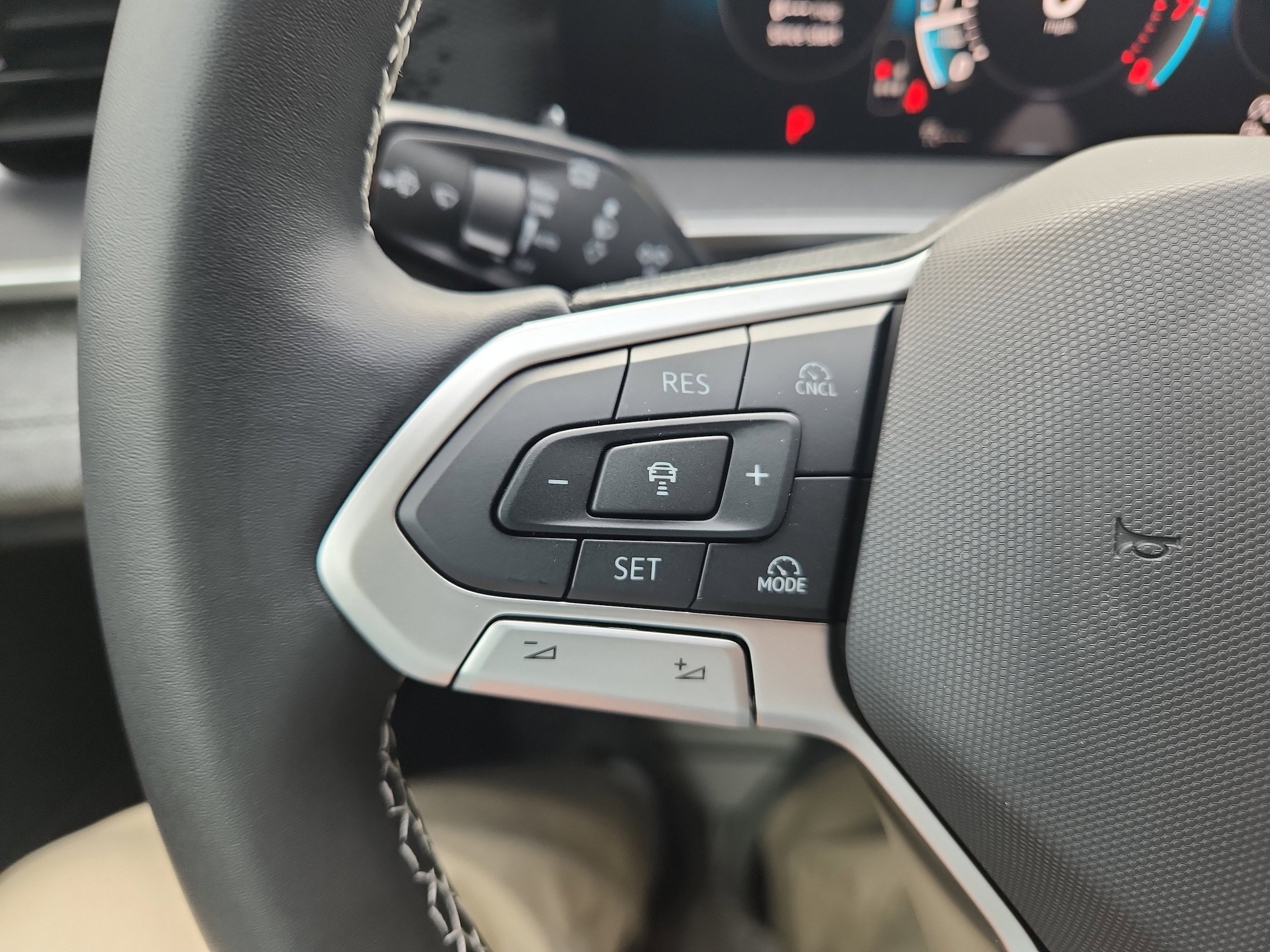New 2026 Volkswagen Tiguan S AWD/4WD image 18