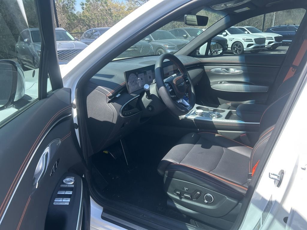 Used 2026 Genesis GV70 2.5T Sport Prestige image 9
