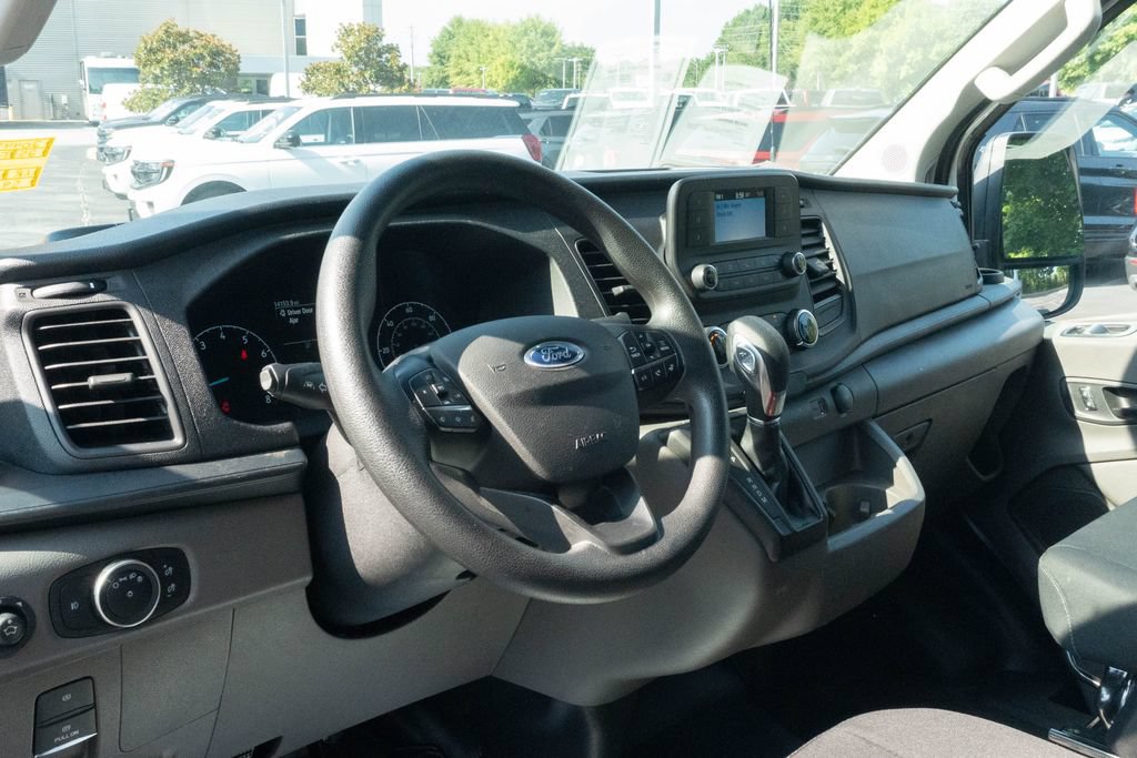 Used 2025 Ford Transit 250 Low Roof w/ Exterior Upgrade Package RWD image 3