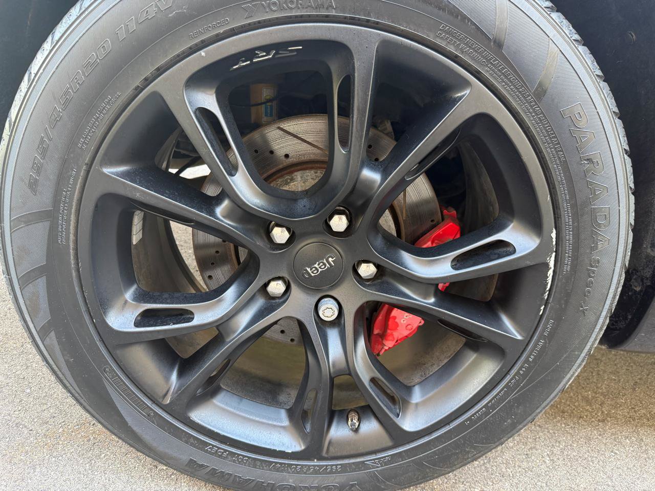 Used 2012 Jeep Grand Cherokee SRT8 w/ Luxury Group II AWD/4WD image 13