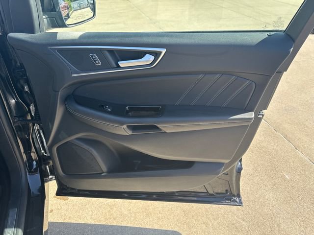 Used 2018 Ford Edge Sport w/ Equipment Group 401A AWD/4WD image 21