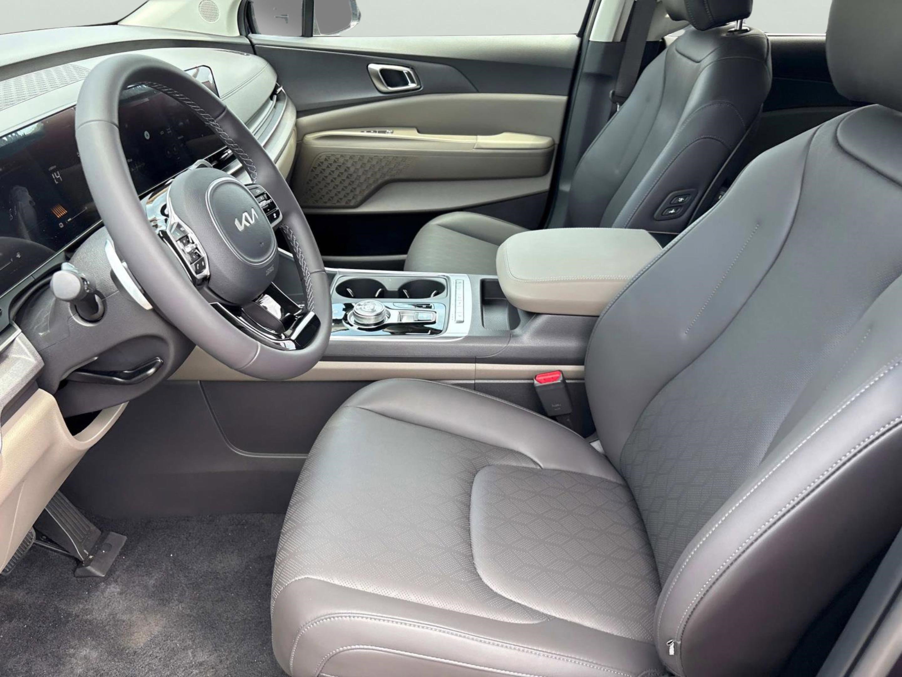 New 2026 Kia Carnival EX image 20