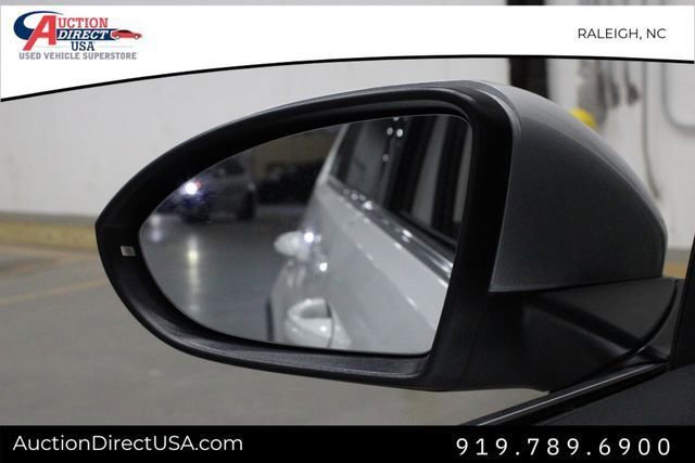 Used 2017 Volkswagen Golf Alltrack SE image 41