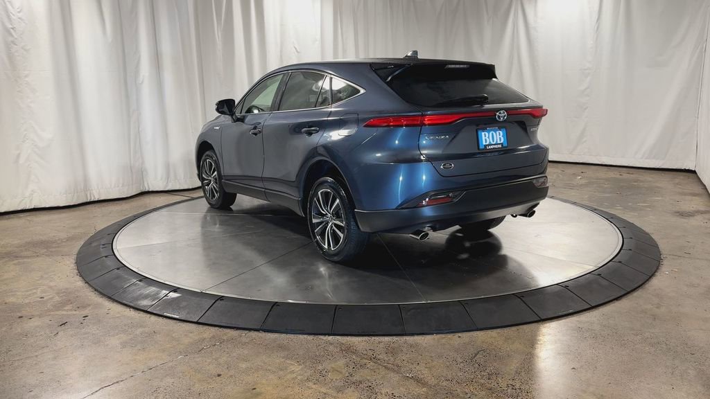 Used 2021 Toyota Venza LE image 8