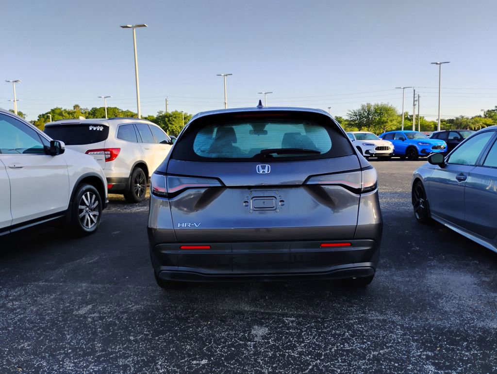 Used 2024 Honda HR-V LX image 5