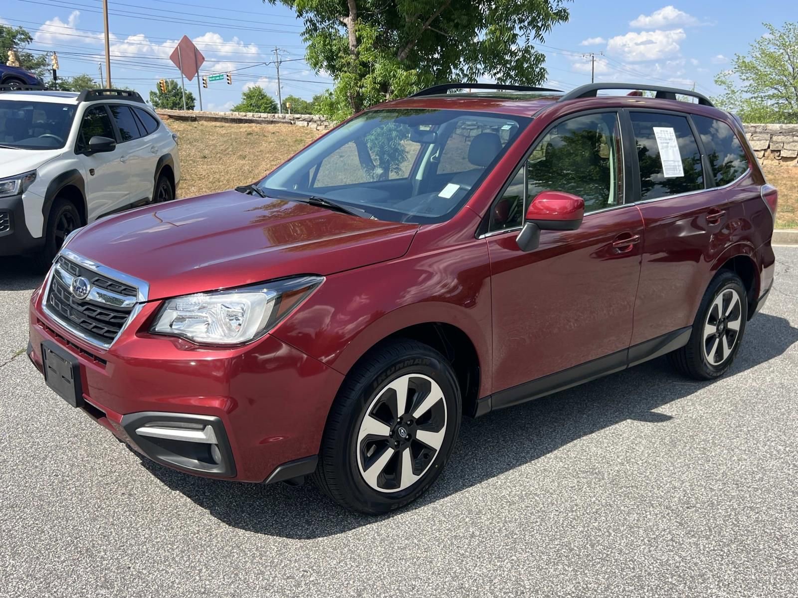 Used 2018 Subaru Forester 2.5i Limited AWD/4WD image 3