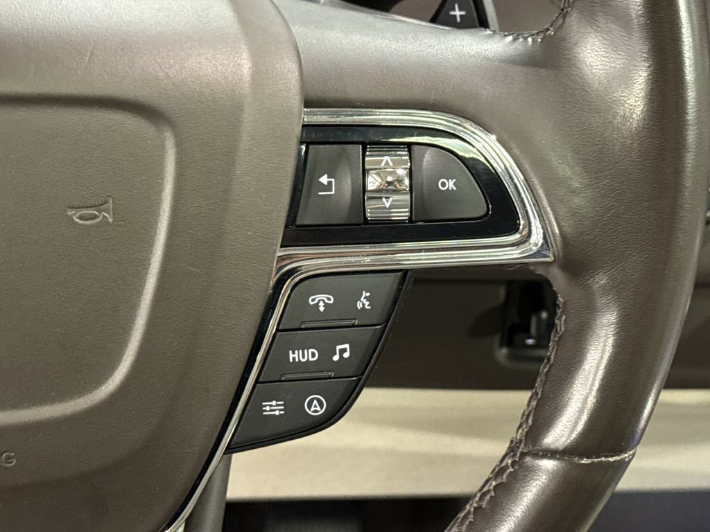 Used 2024 Lincoln Navigator L Black Label AWD/4WD image 13