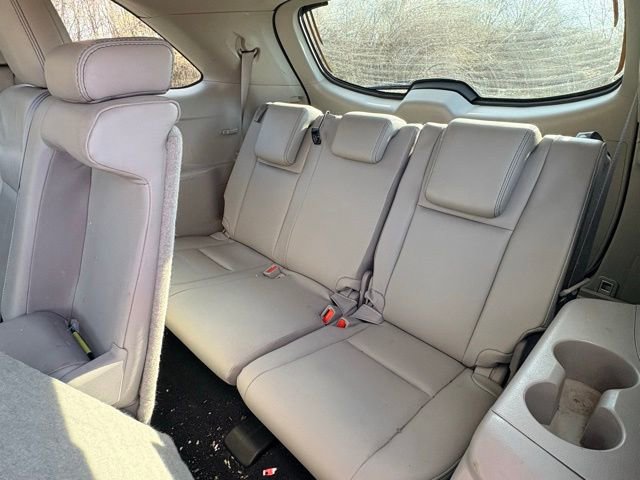 Used 2018 Toyota Highlander XLE AWD/4WD image 11