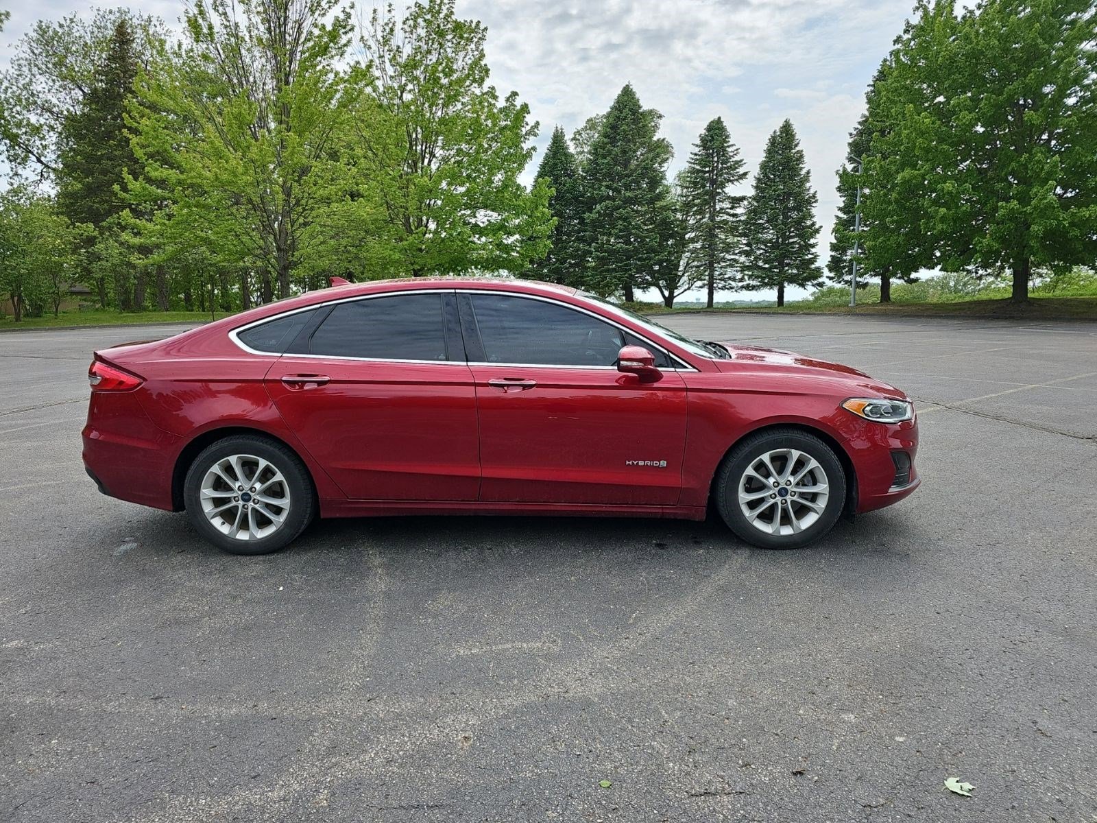 Used 2019 Ford Fusion SEL FWD image 7