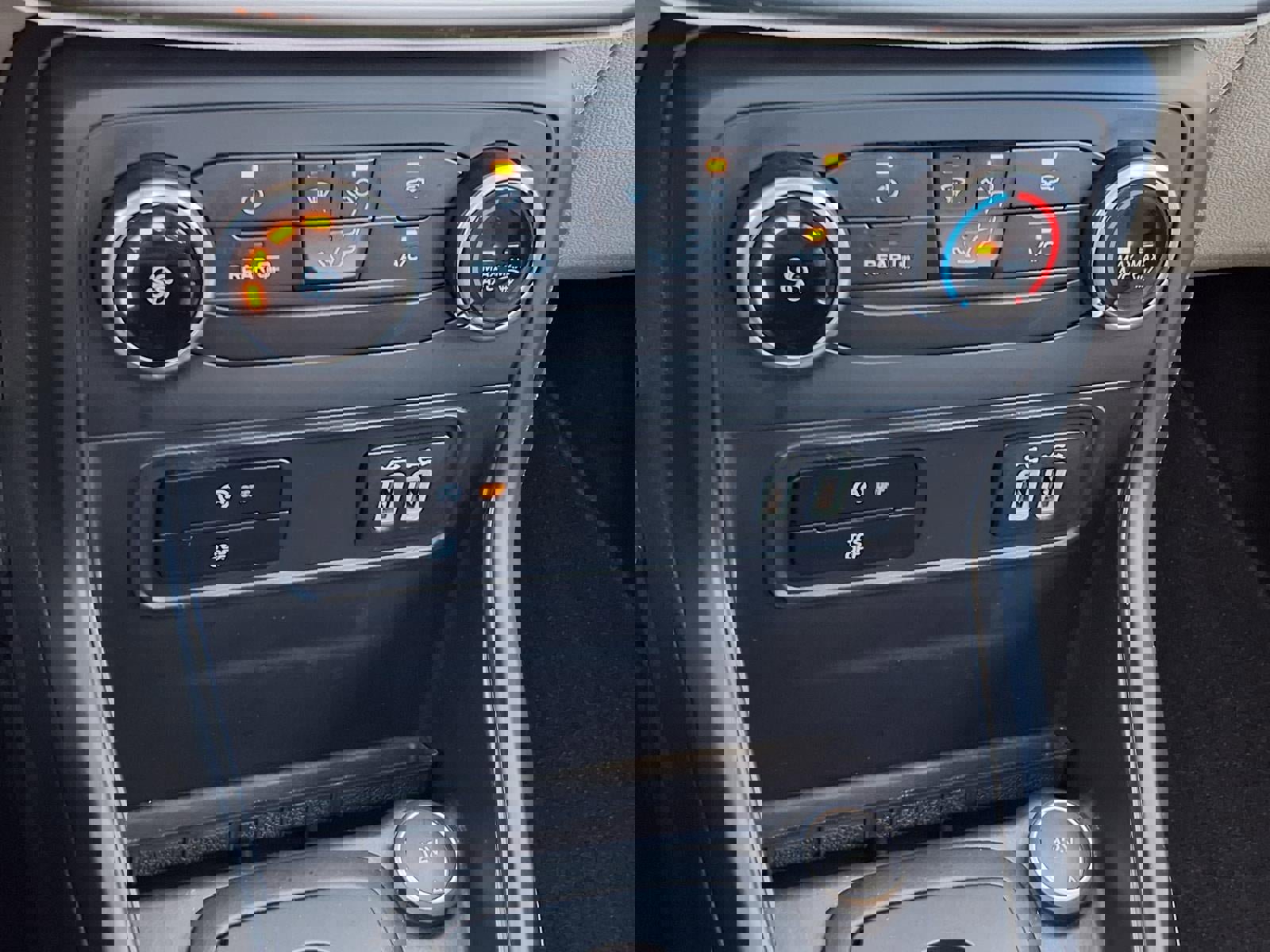 Used 2021 Ford EcoSport S image 20