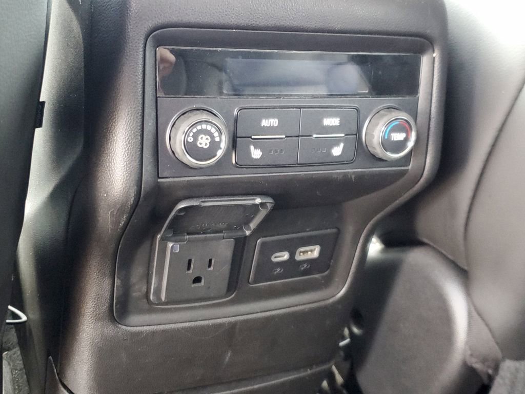 Used 2023 GMC Acadia Denali image 13