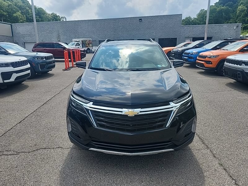 Used 2023 Chevrolet Equinox LT AWD/4WD image 2