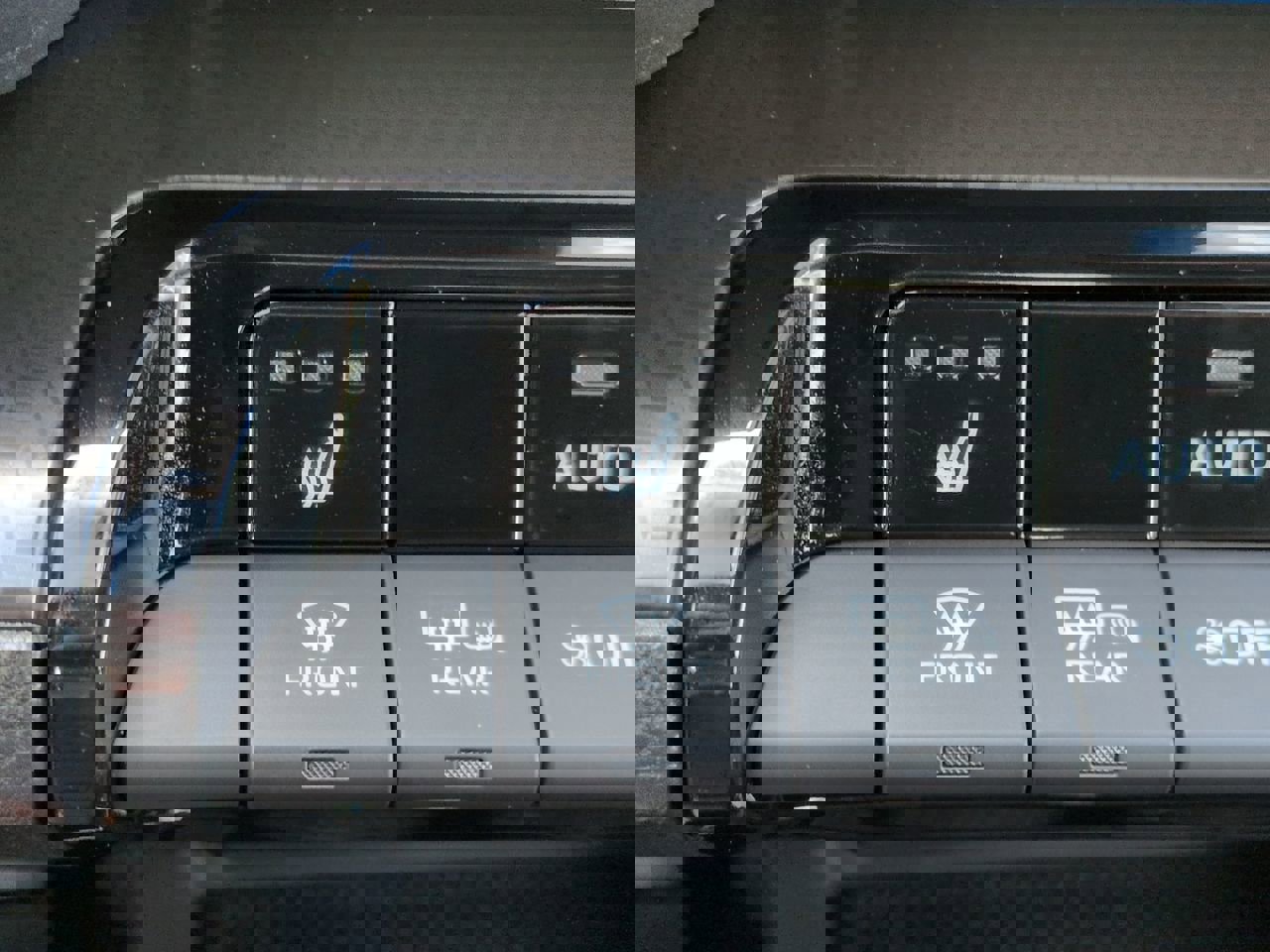 Used 2026 Toyota Prius image 24