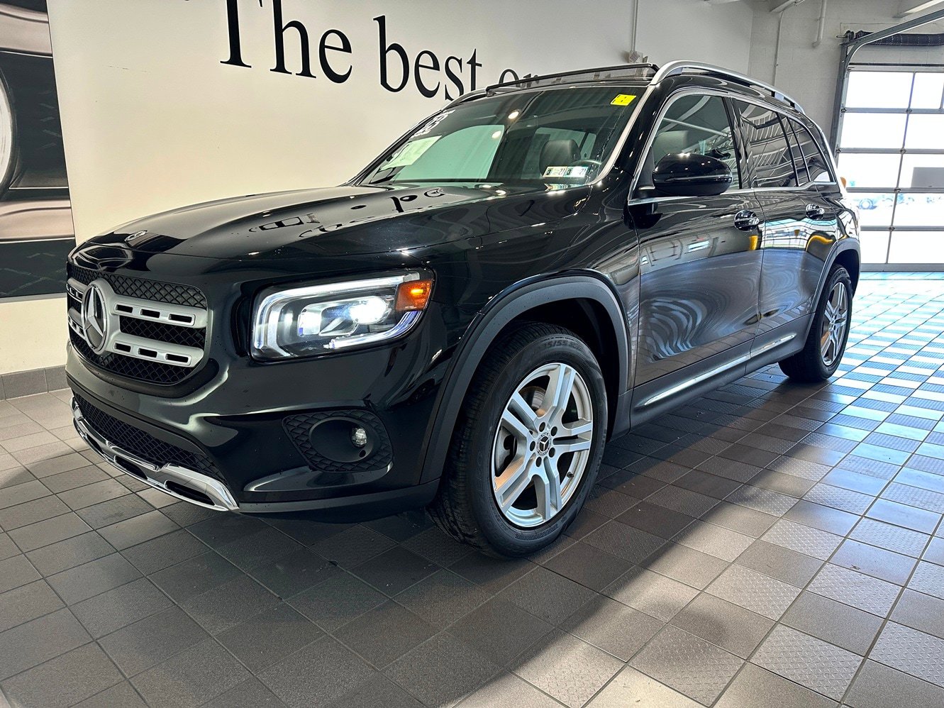 Certified 2023 Mercedes-Benz GLB 250 4MATIC image 8