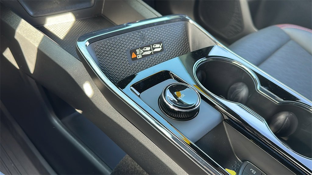 New 2026 Chevrolet Equinox RS w/ Convenience Package III image 24