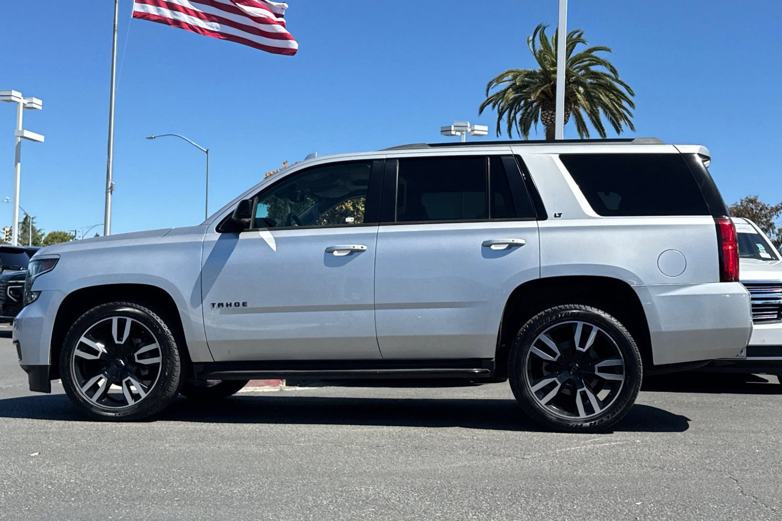 Used 2018 Chevrolet Tahoe LT image 8