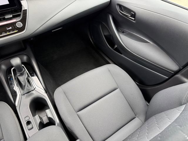 Used 2026 Toyota Corolla LE FWD image 26