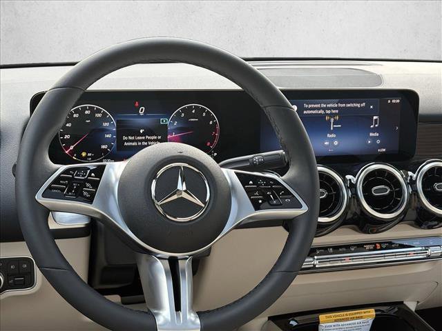 New 2025 Mercedes-Benz GLB 250 image 15