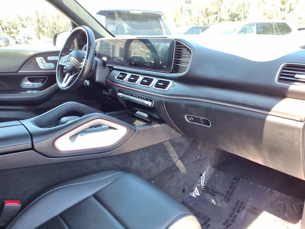 Used 2020 Mercedes-Benz GLE 350 4MATIC image 11