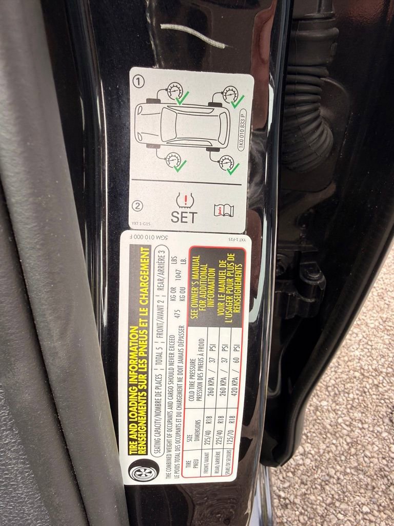 Used 2016 Volkswagen GTI SE FWD image 34