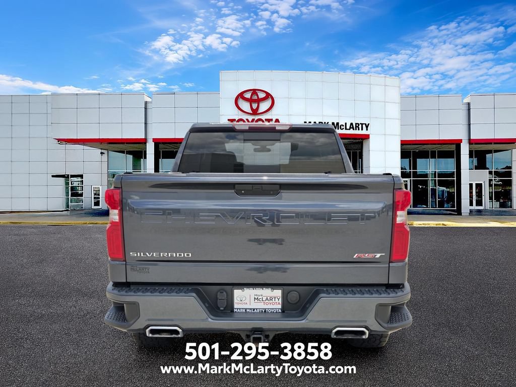 Used 2021 Chevrolet Silverado 1500 RST w/ Convenience Package II AWD/4WD image 4