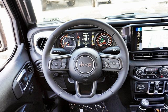 New 2025 Jeep Gladiator Sport S image 24