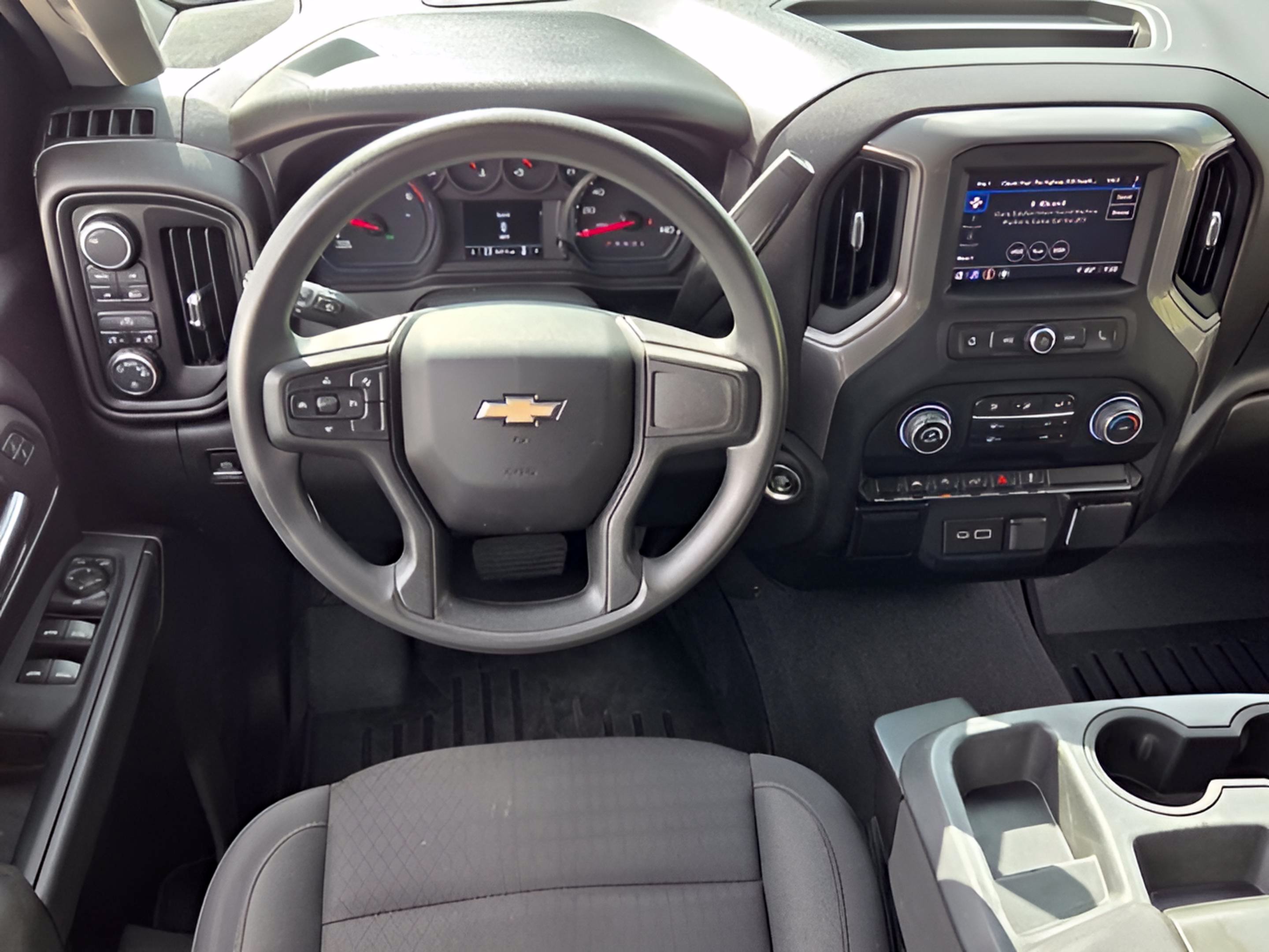 Used 2023 Chevrolet Silverado 1500 Custom AWD/4WD image 11