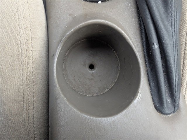 Used 2004 Oldsmobile Alero GL image 20