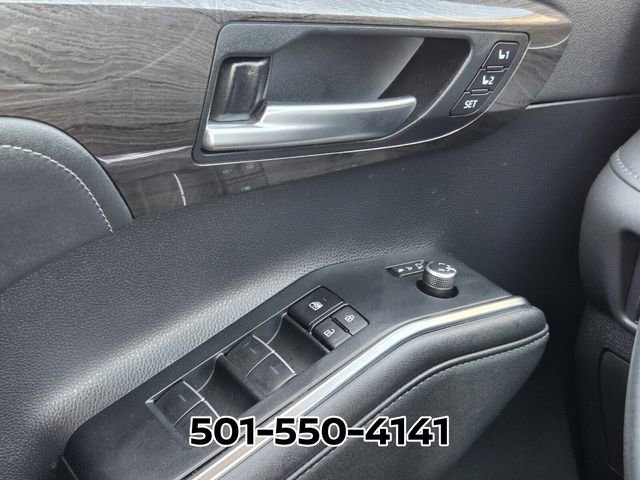 Used 2023 Toyota Highlander Platinum image 43